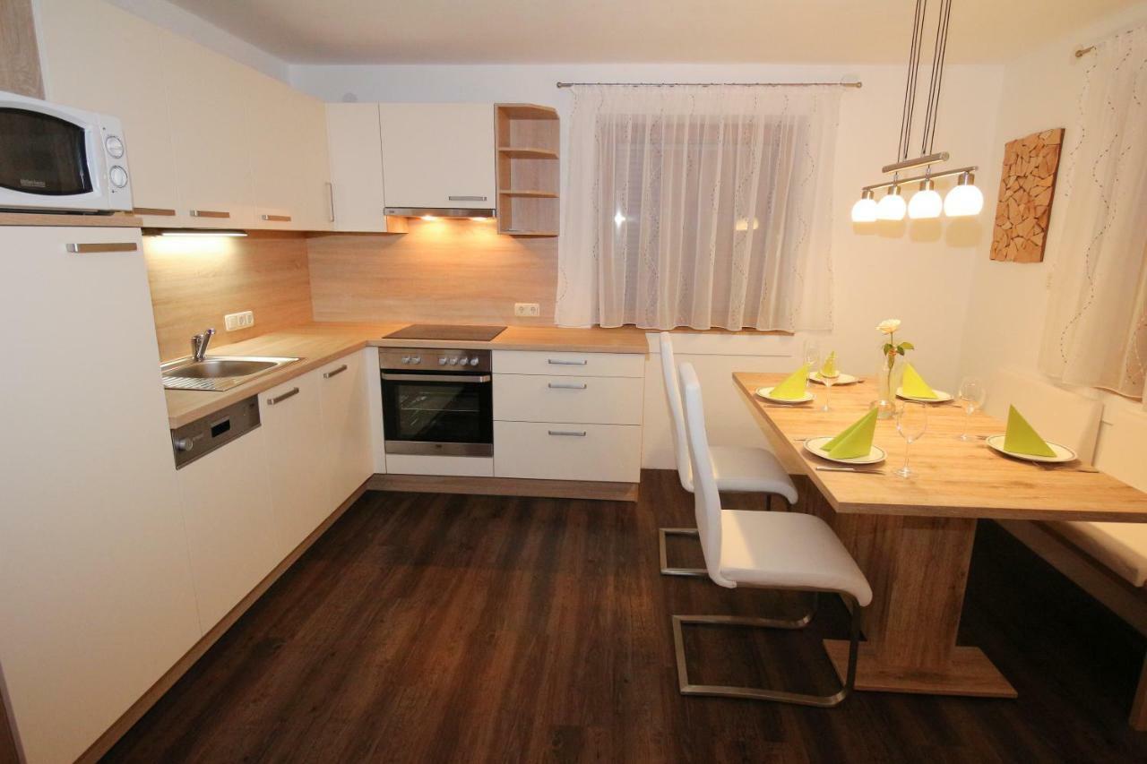Ferienwohnung Stoff 턱스 외부 사진